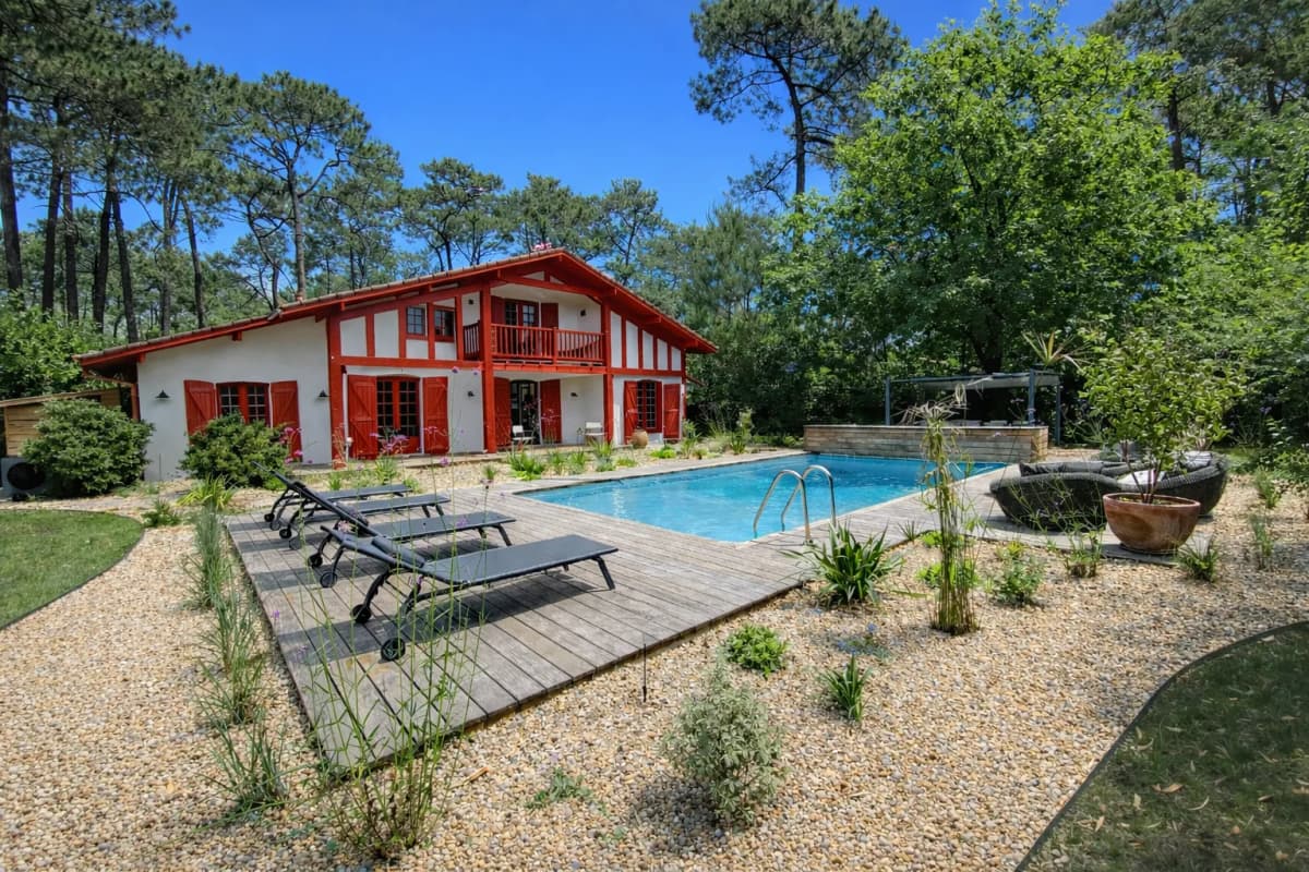Villa 4* piscine chauffée proche lac, centre ville, tennis et golf d'Hossegor