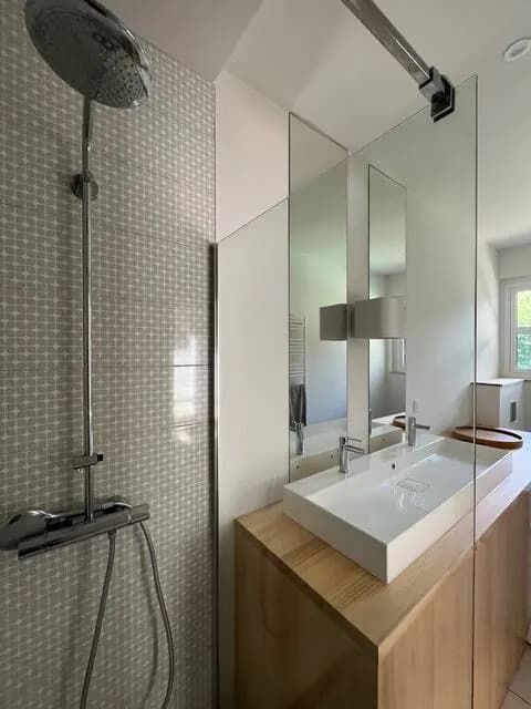 Villa climatisée, piscine chauffée entre lac à 200m et océan à 600m, 5min centre ville d'Hossegor