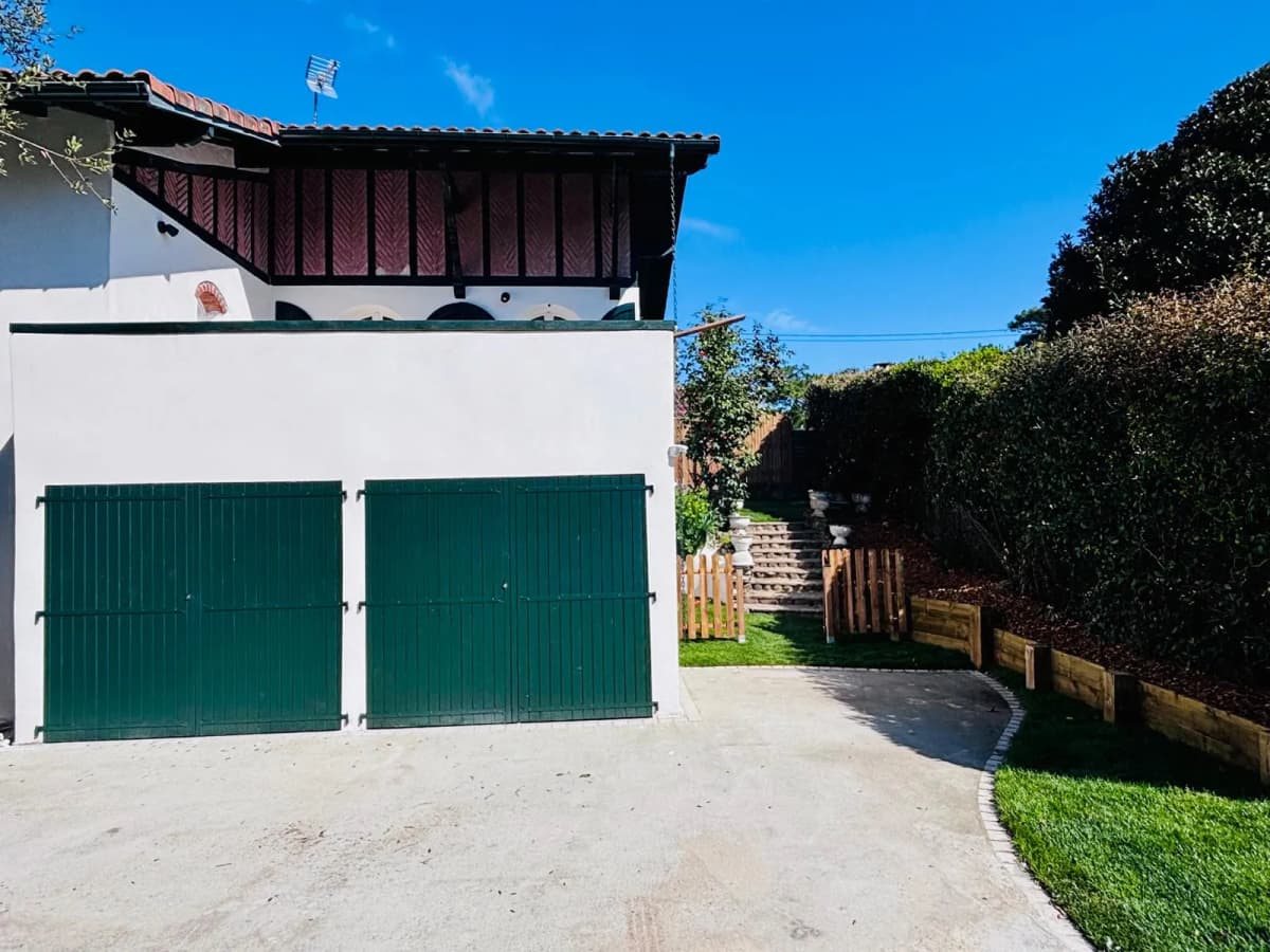 Maison climatisée et rénovée à 200m du lac et 2min à pied du centre ville d'Hossegor