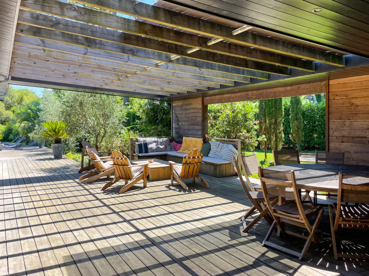 Villa 4* climatisée, piscine chauffée, ping-oing, pétanque, proche golf et centre Hossegor