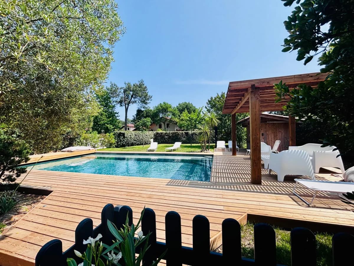 Villa 4* piscine chauffée, lac Hossegor à pied