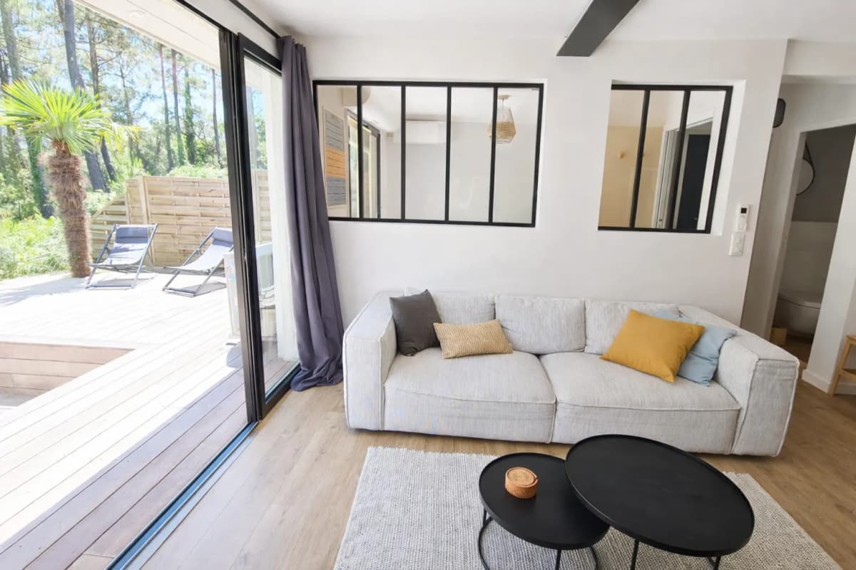 Maison T3 climatisée, plage, forêt, golf, parking privé