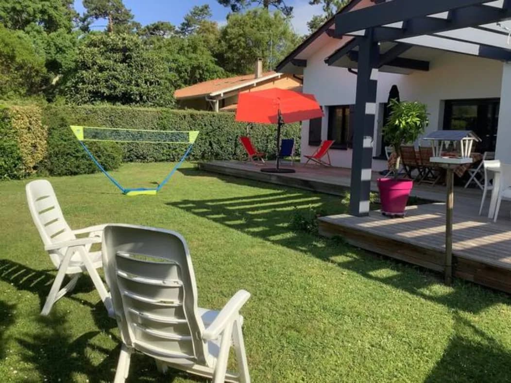 Villa calme, confortable entre mer et forêt.