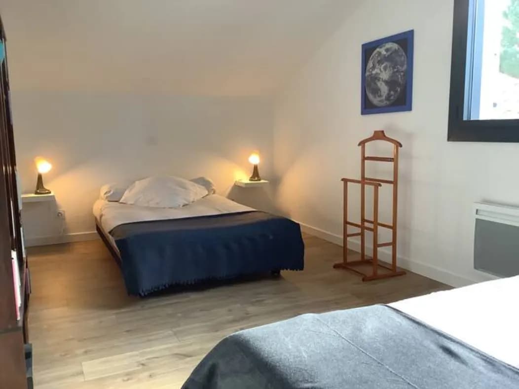 Villa calme, confortable entre mer et forêt.
