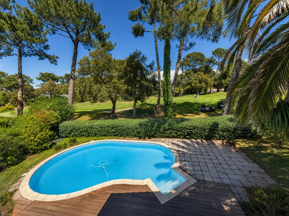 Maison avec piscine, golf, forêt, plage