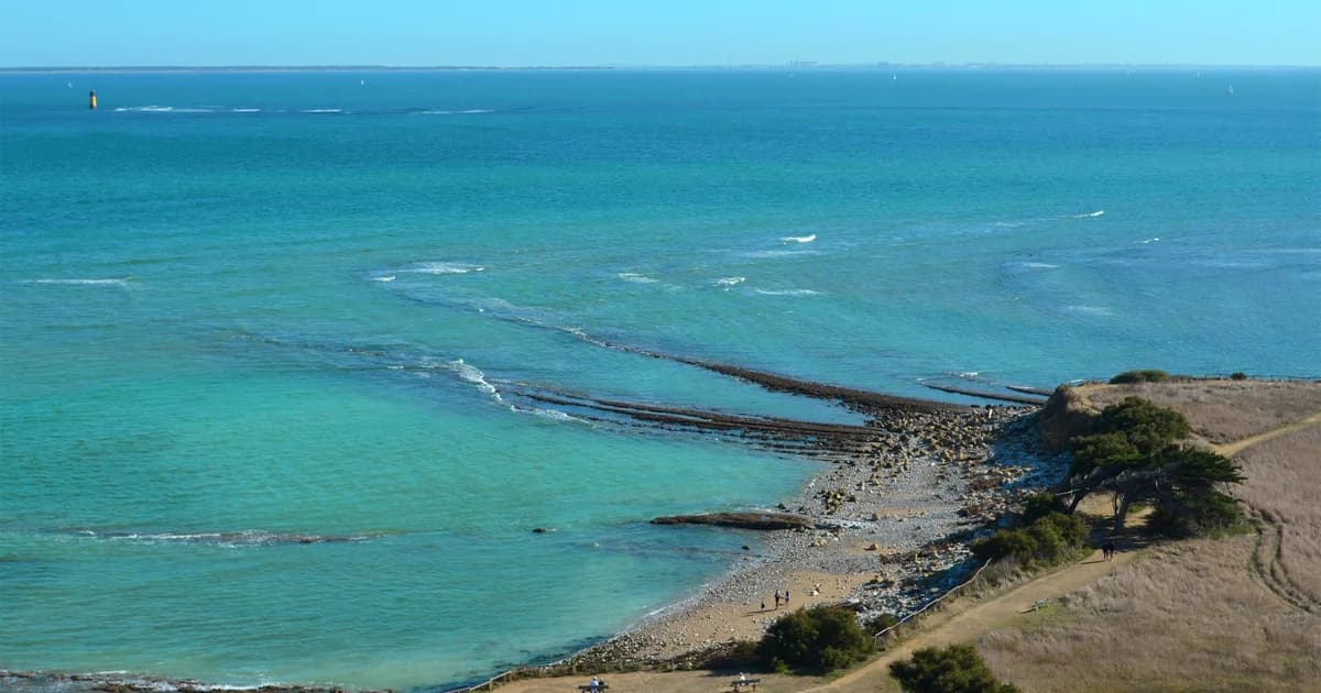 Vacances en Charente-Maritime : îles, plages, villages et locations saisonnières