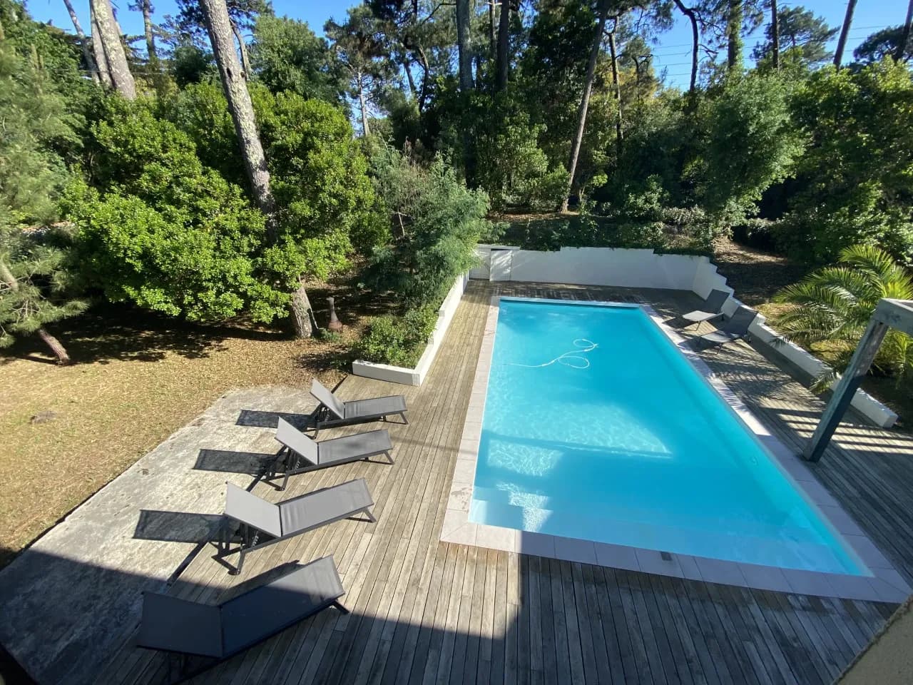 Villa 4* piscine entre lac à 200m et océan à 600m, 5 min centre ville d'Hossegor