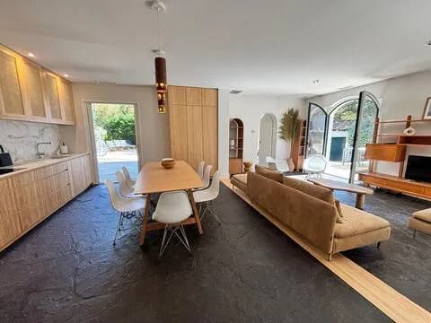 Villa climatisée, piscine chauffée entre lac à 200m et océan à 600m, 5min centre ville d'Hossegor
