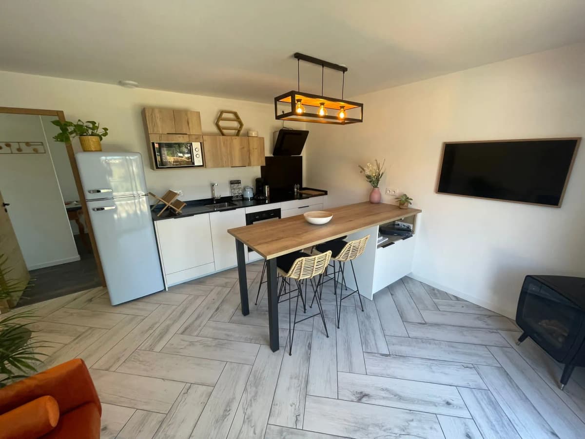 Appart T3, jacuzzi, jardin, 500m Plage des Bourdaines