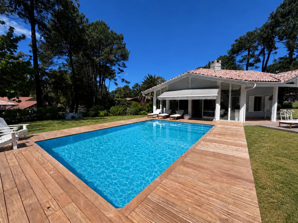 Villa sur gold de Seignosse, piscine, proche plage, calme