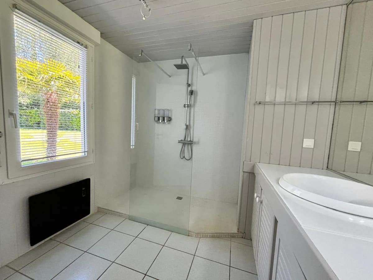 Villa sur gold de Seignosse, piscine, proche plage, calme
