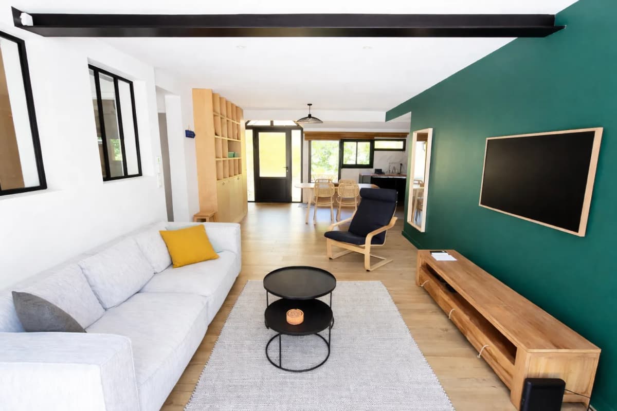 Maison T3 climatisée, plage, forêt, golf, parking privé