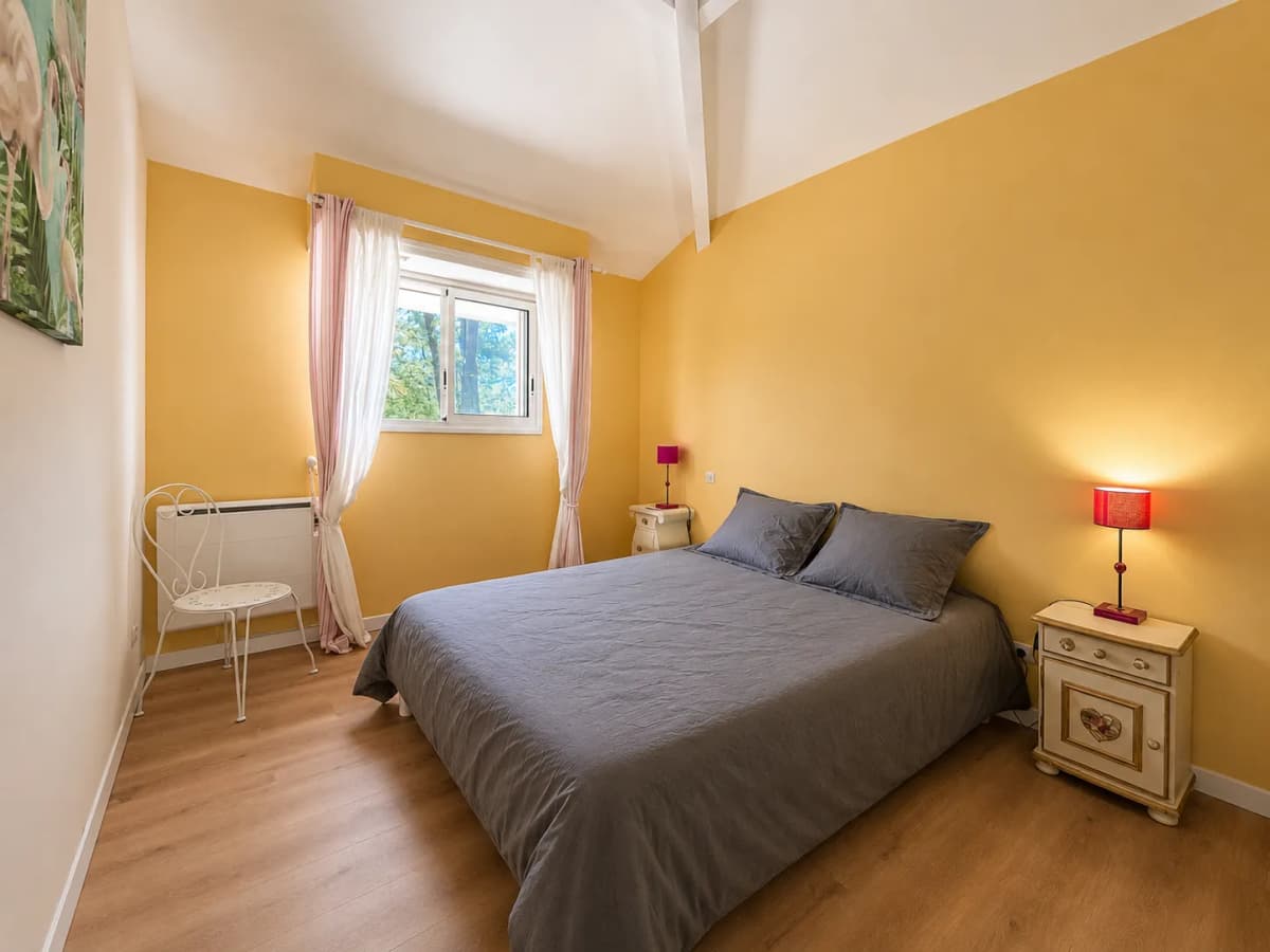 Maison avec piscine, golf, forêt, plage